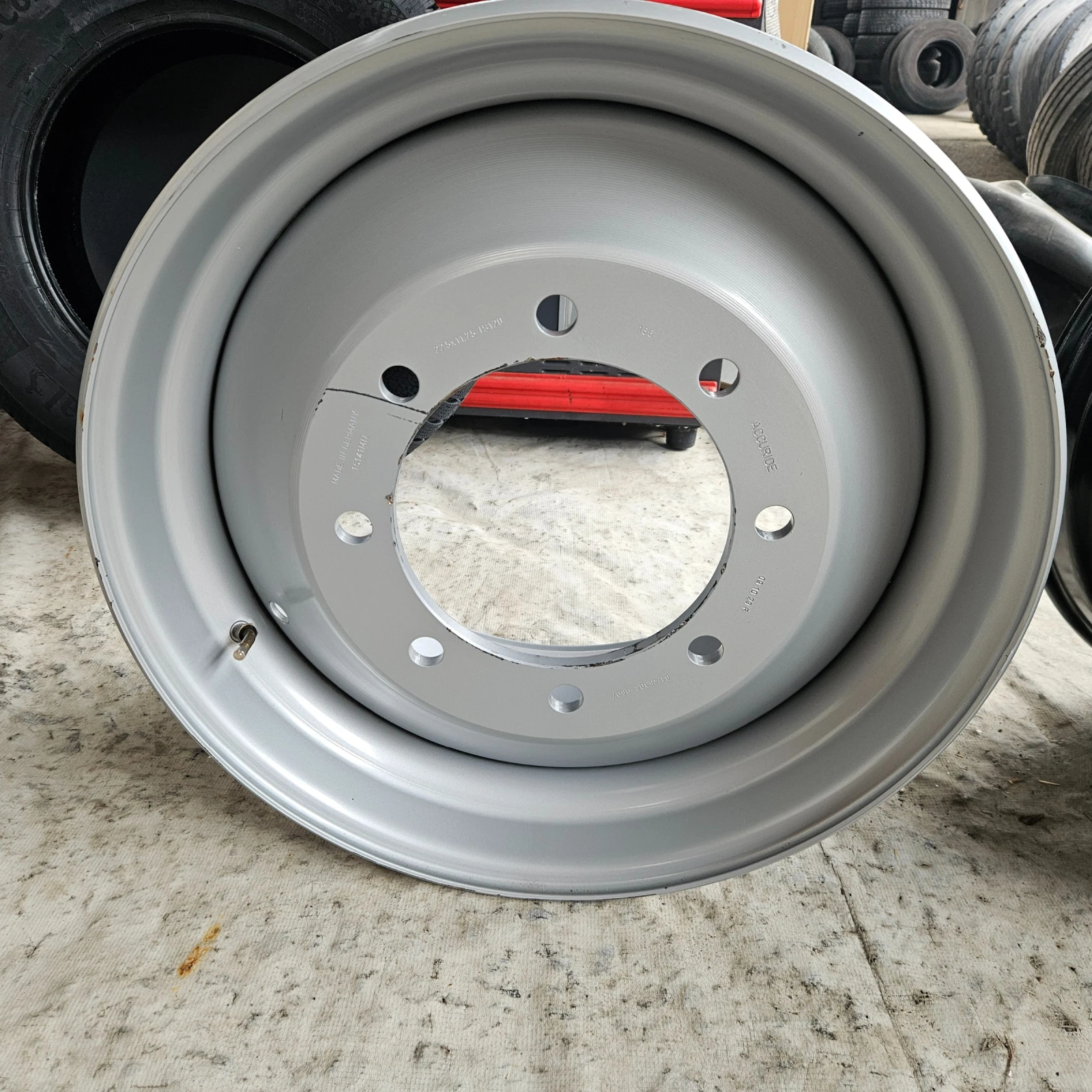 Джанти, снимка 2 - Гуми и джанти - 54014631