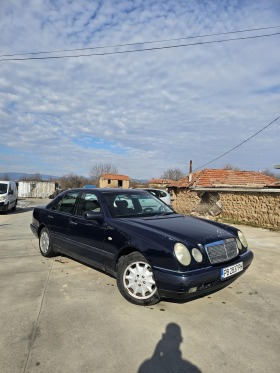 Обява за продажба на Mercedes-Benz E 200 Kompressor Elegance ~2 500 лв. - изображение 1