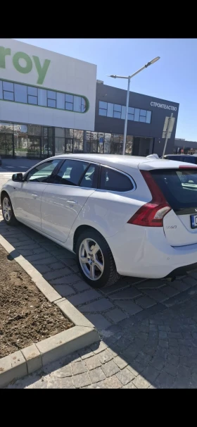 Volvo V60 D4 , снимка 3