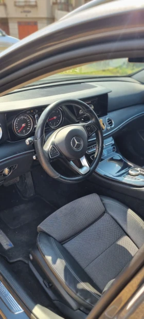 Mercedes-Benz E 220 E220 | Mobile.bg    7