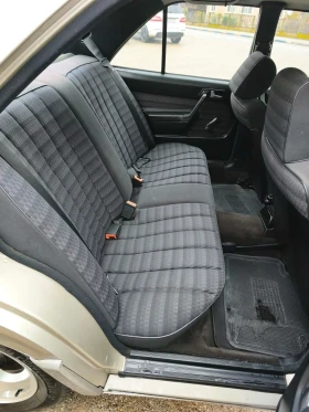 Mercedes-Benz 190, снимка 5 — Bazar.bg Mercedes-Benz 190, снимка 5