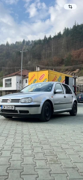 VW Golf Топ техническо състояние - 1100 € / 2151.41 лв. - 72081939 2