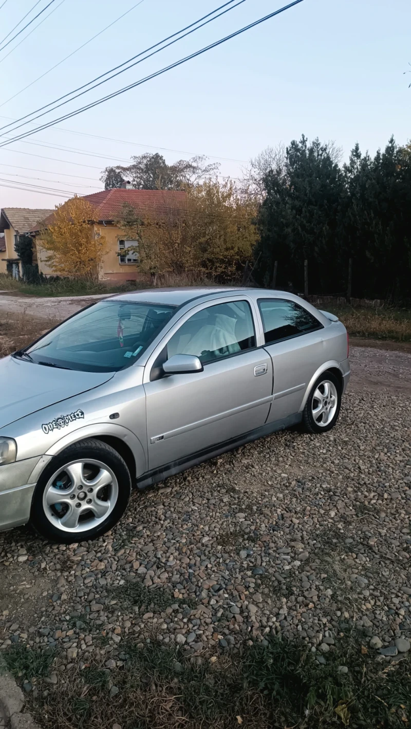 Opel Astra, снимка 2 - Автомобили и джипове - 48006561