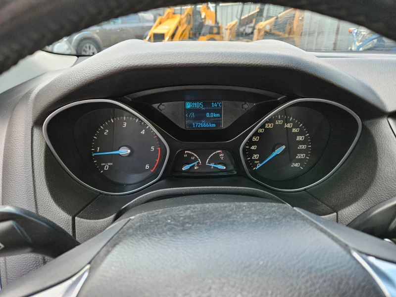 Ford Focus 2.0d-AVTOMAT-ПЕРФЕКТЕН, снимка 12 - Автомобили и джипове - 49064169