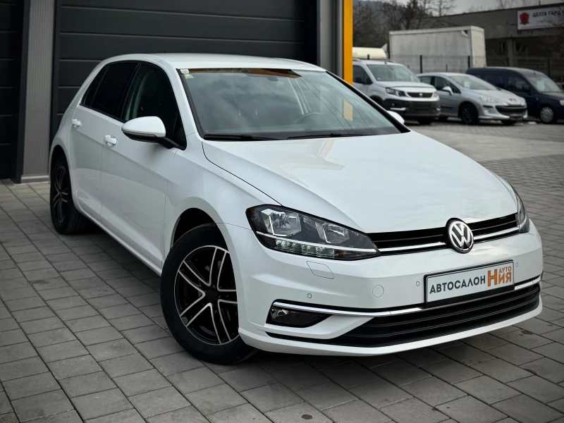 VW Golf 1.0 Digital Cockpit, снимка 3 - Автомобили и джипове - 49303036