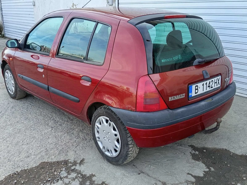 Renault Clio, снимка 5 - Автомобили и джипове - 49452142