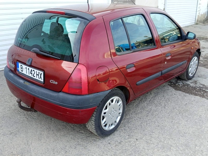 Renault Clio, снимка 3 - Автомобили и джипове - 49452142