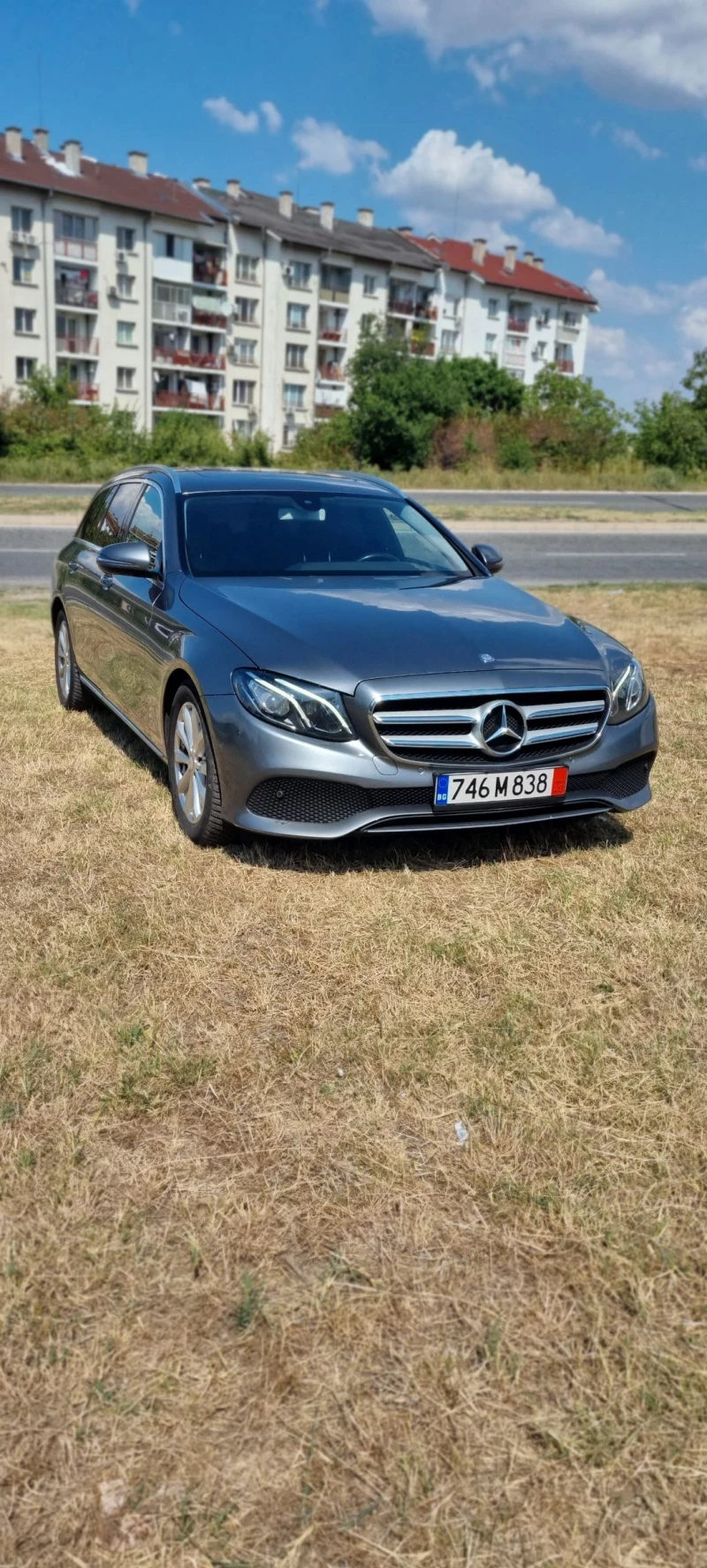 Mercedes-Benz E 220 E220