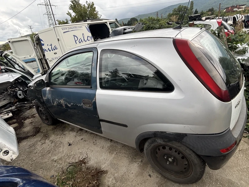 Opel Corsa 1.3 DT Z13DT, снимка 2 - Автомобили и джипове - 51420153