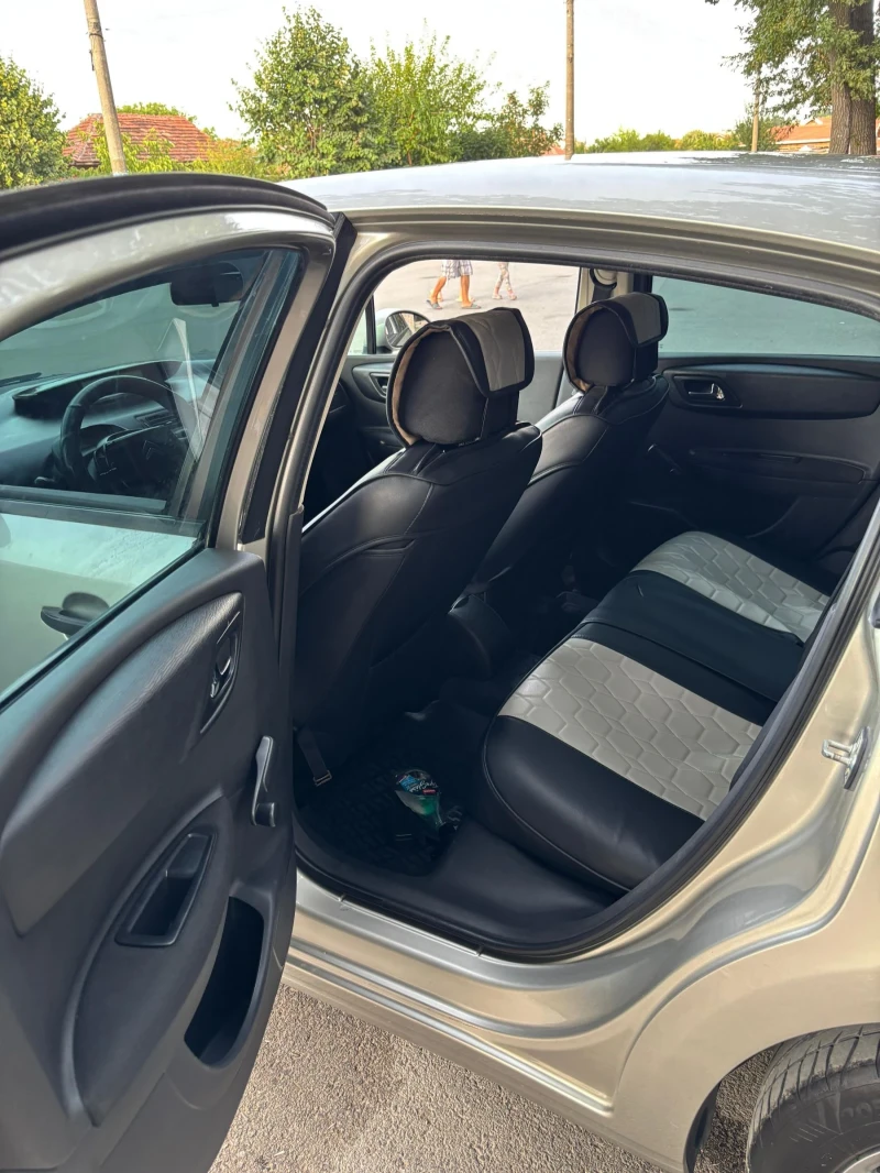 Citroen C4 1.4, снимка 10 - Автомобили и джипове - 52574251
