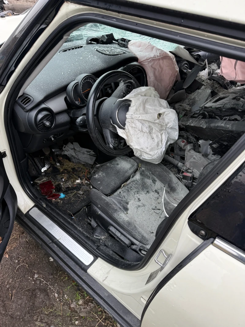 Mini Cooper F55, снимка 8 - Автомобили и джипове - 52354030