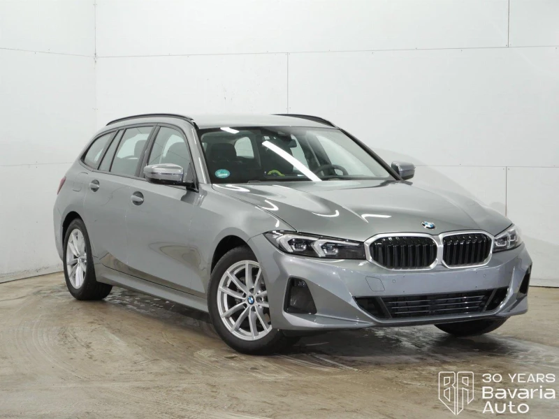 BMW 318 i Touring Steptronic, снимка 4 - Автомобили и джипове - 52668884