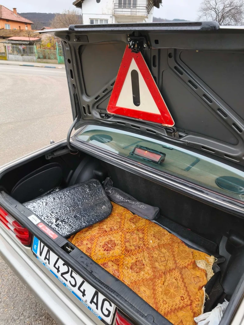 Mercedes-Benz 190, снимка 9 - Автомобили и джипове - 52680910