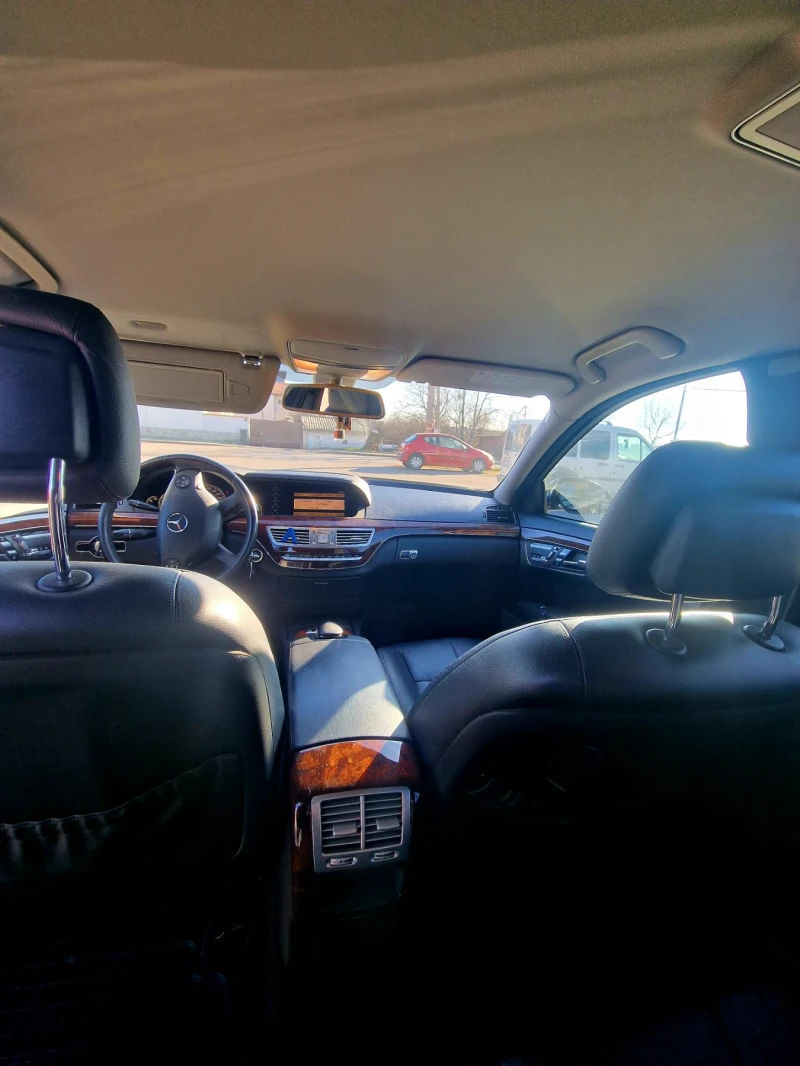 Mercedes-Benz S 320, снимка 7 - Автомобили и джипове - 52793631