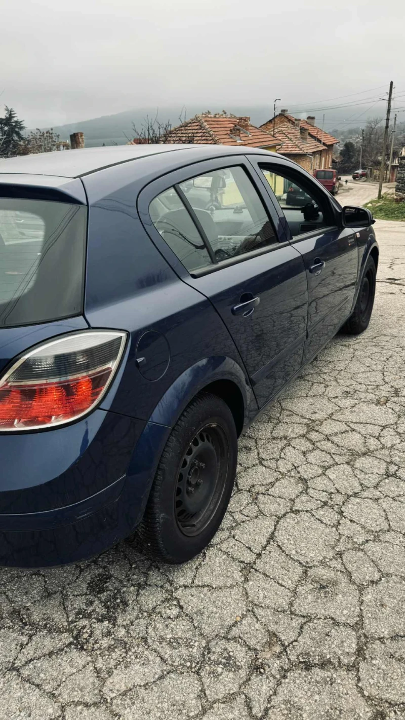 Opel Astra, снимка 3 - Автомобили и джипове - 53087456