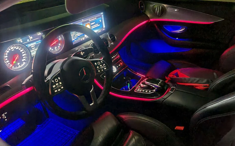 Mercedes-Benz E 400 d 4-MATIC, AMG Line, снимка 8 - Автомобили и джипове - 53204012