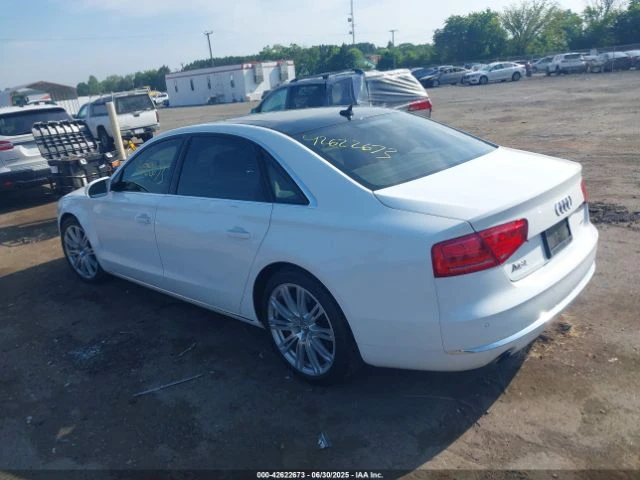 Audi A8 Long* , Клип Двигател*  - изображение 3