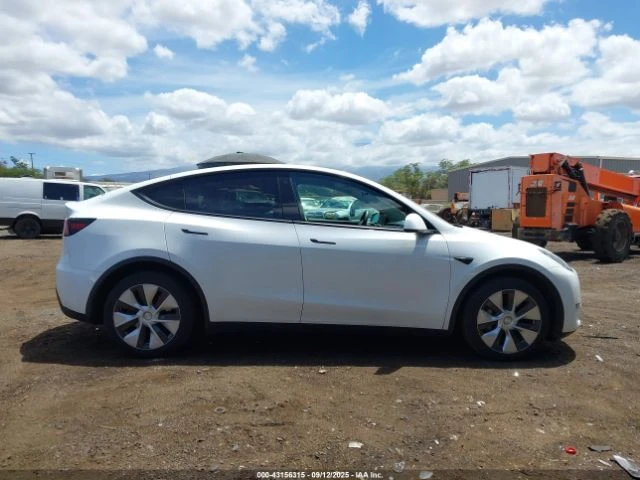 Tesla Model Y LONG RANGE* DUAL MOTOR*  * 40 *  | Mobile.bg   13