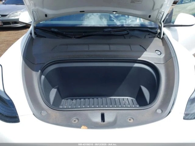 Tesla Model Y LONG RANGE* DUAL MOTOR*  * 40 *  | Mobile.bg   10