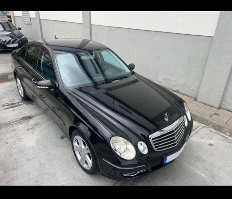 Mercedes-Benz E 280, снимка 8 - Автомобили и джипове - 53969145