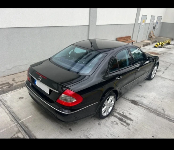 Mercedes-Benz E 280, снимка 6 - Автомобили и джипове - 53969145