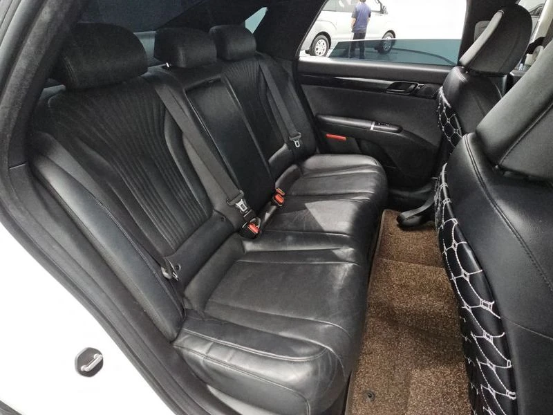 Hyundai Grandeur 3.5 Automatic, снимка 16 - Автомобили и джипове - 55463170