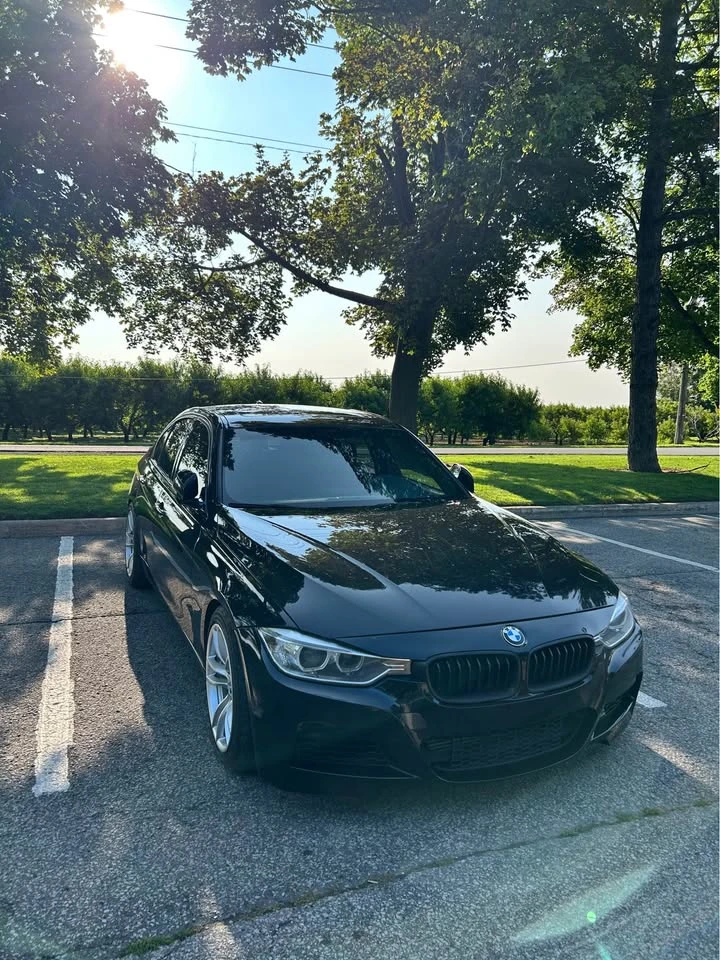 BMW 335 335 / Автокредит, снимка 4 - Автомобили и джипове - 56587398