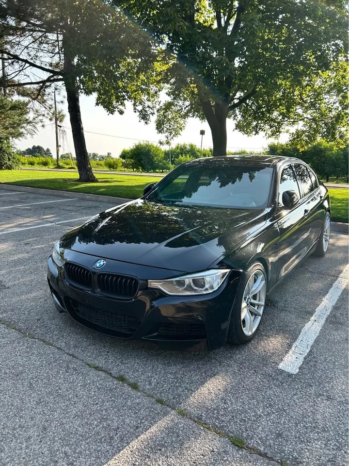 BMW 335 335 / Автокредит, снимка 2 - Автомобили и джипове - 56587398