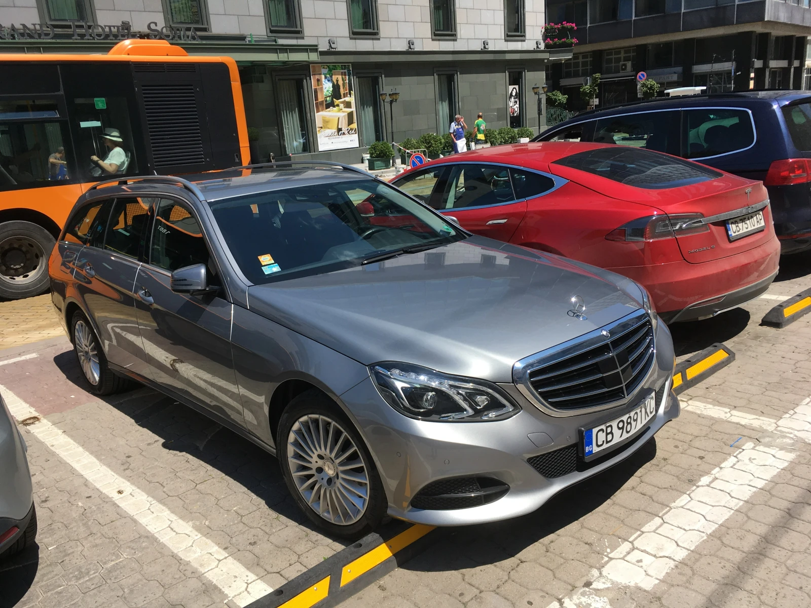 Mercedes-Benz E 250 CDI 4 matic, снимка 1