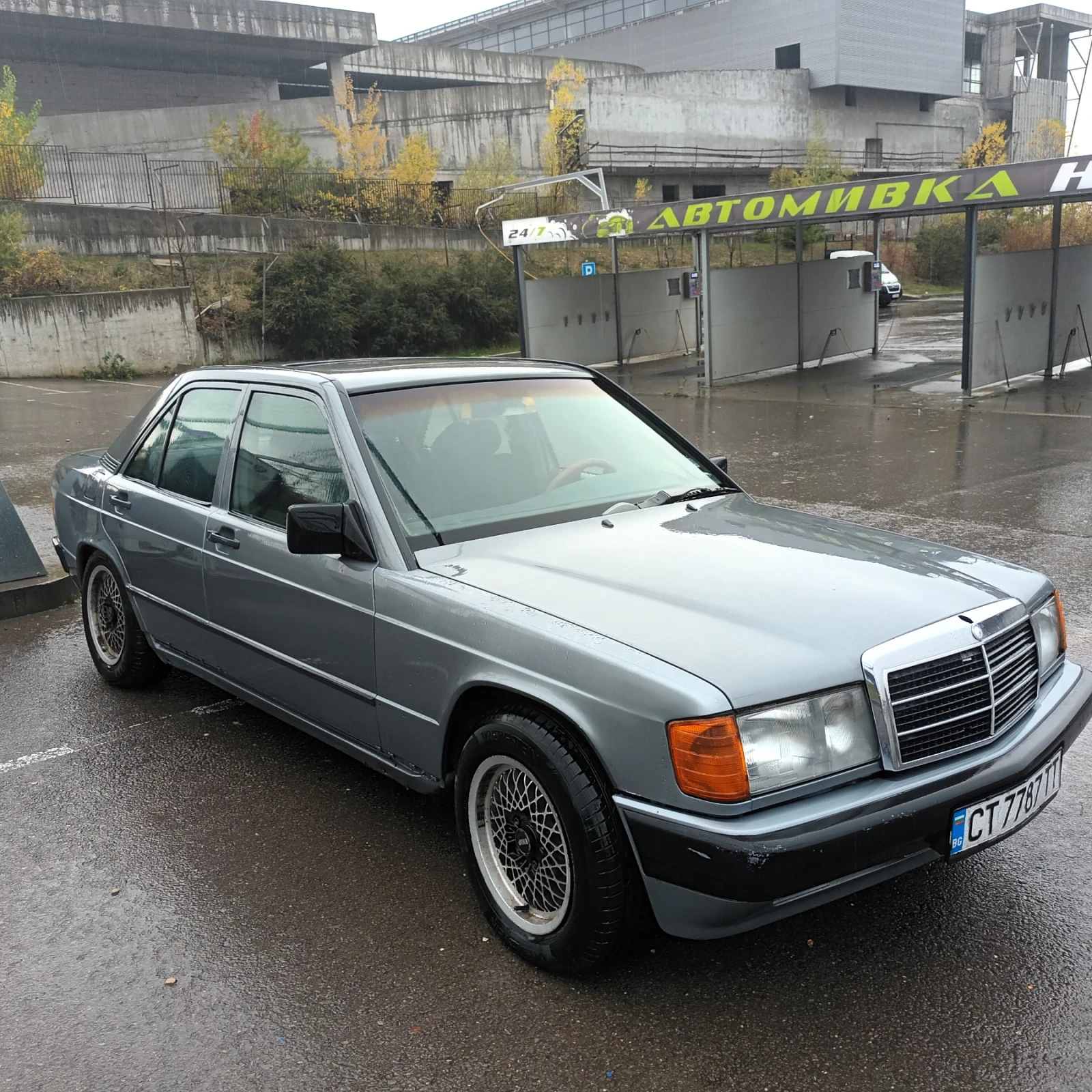 Mercedes-Benz 190, снимка 1