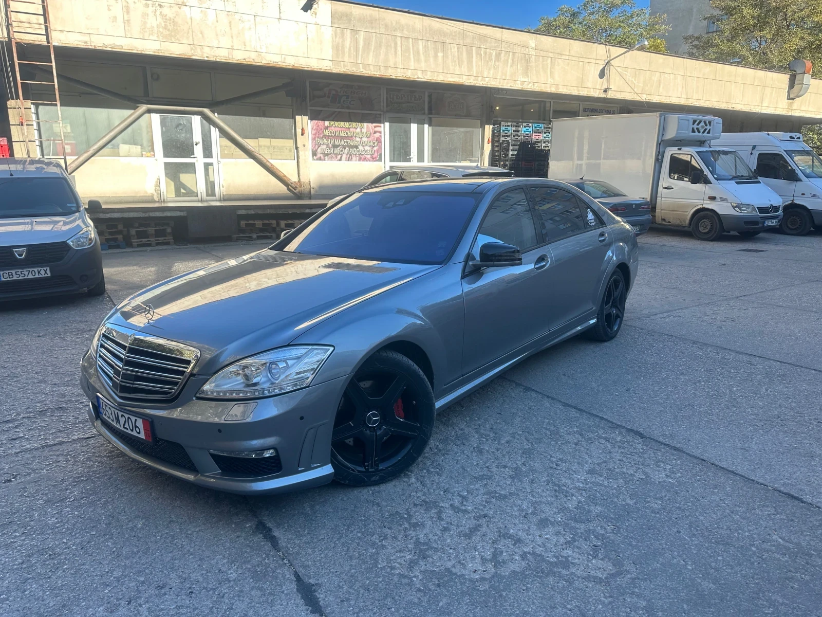 Mercedes-Benz S 550 5.5 AMG Пакет, 4х4, Long, ГАЗ - изображение 2