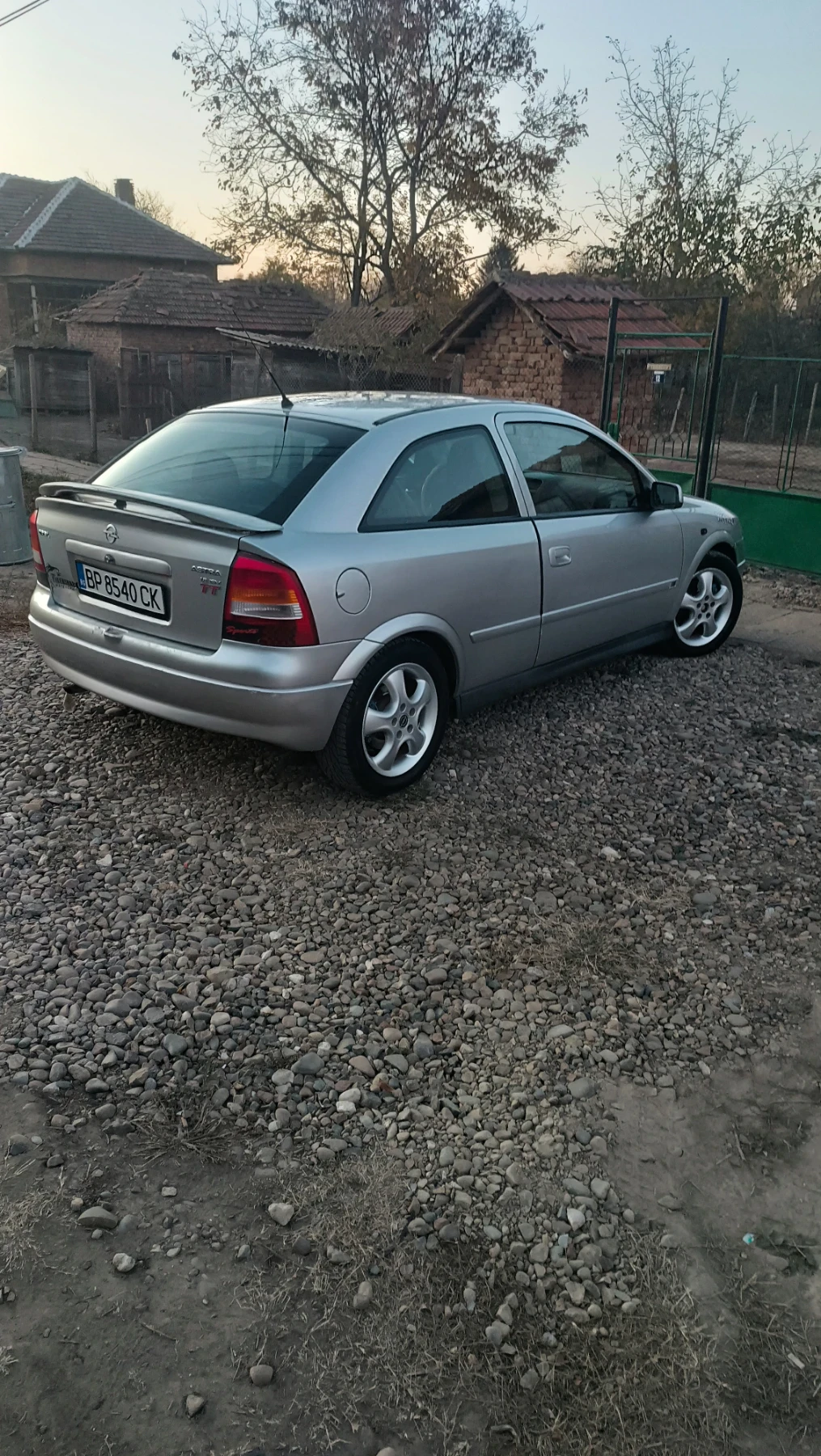 Opel Astra  - изображение 4