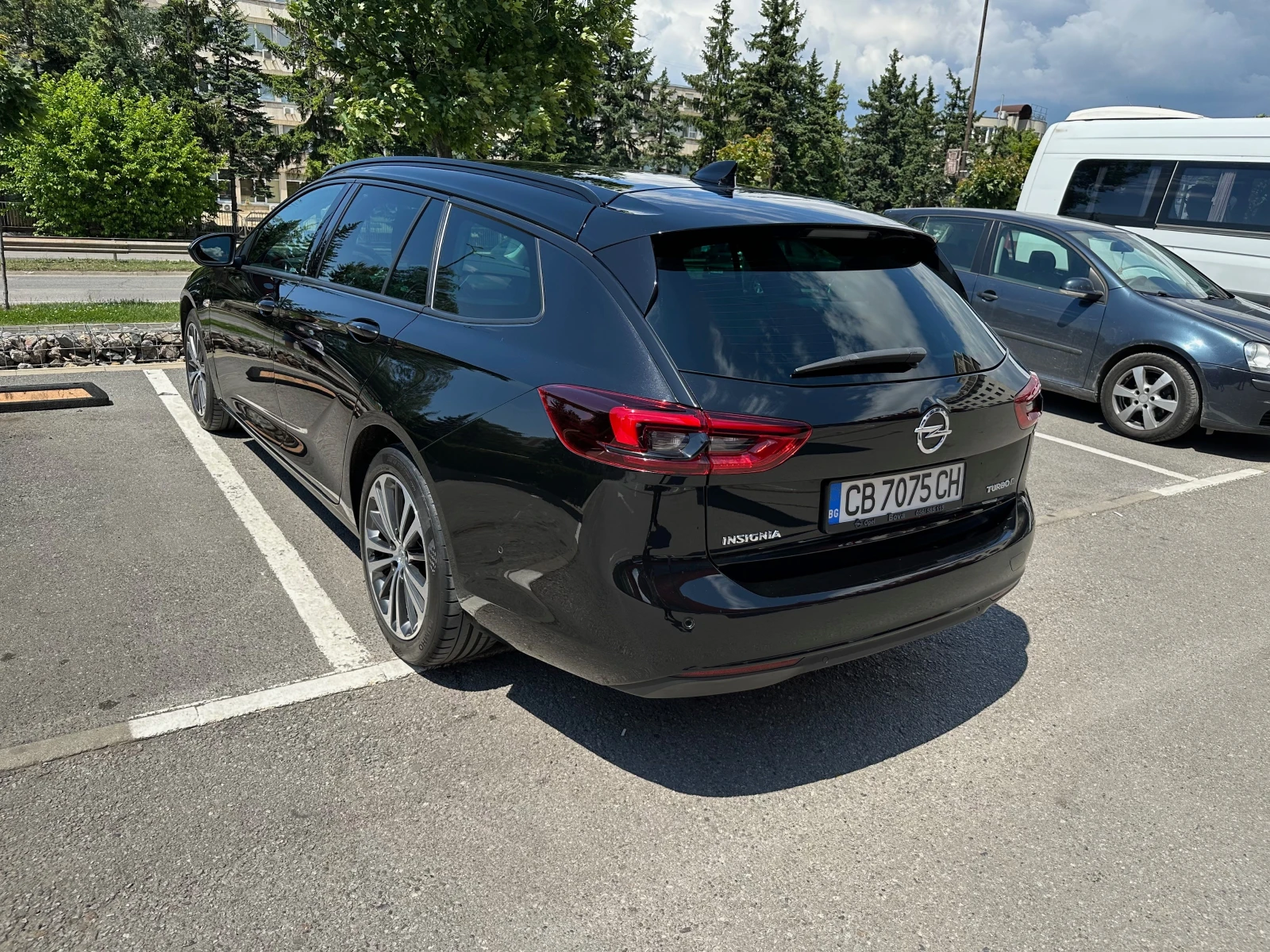 Opel Insignia Sports Tourer 2.0d Automatic Innovation  - изображение 5