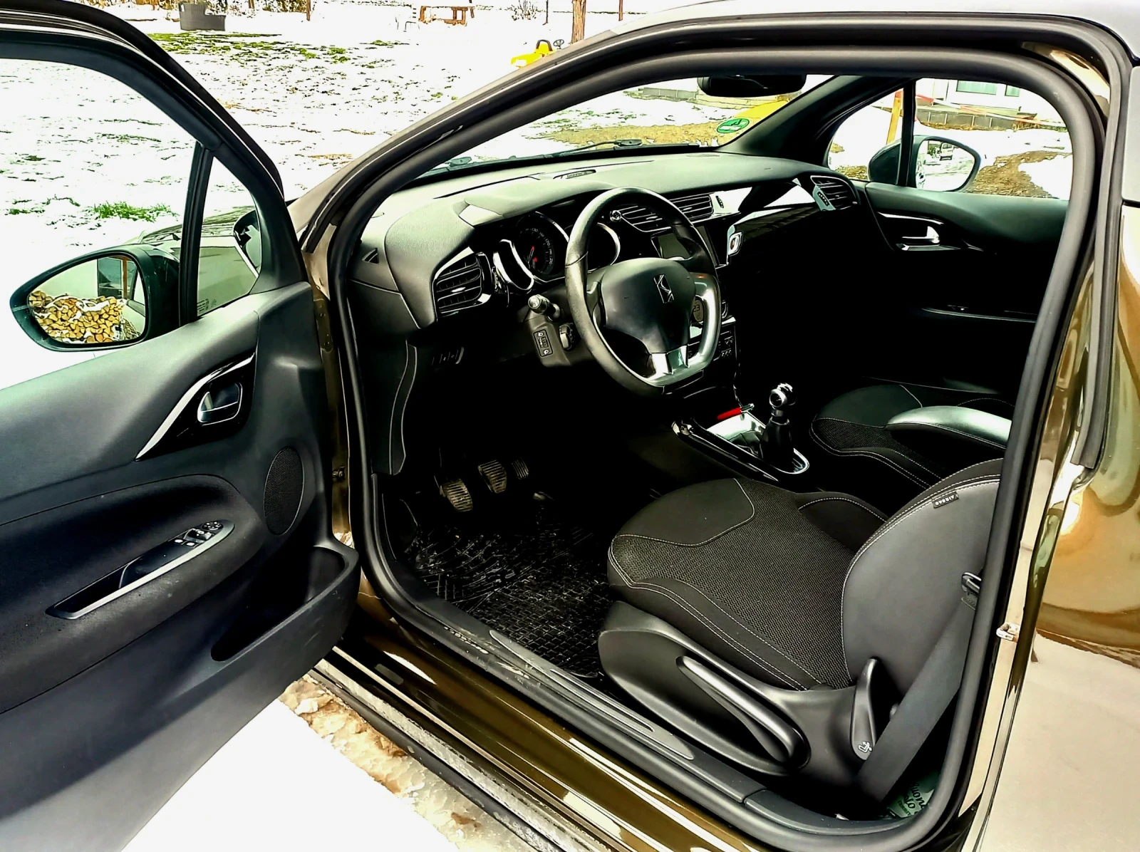 DS DS 3 1.6 HDI Facelift Перфектна - изображение 8