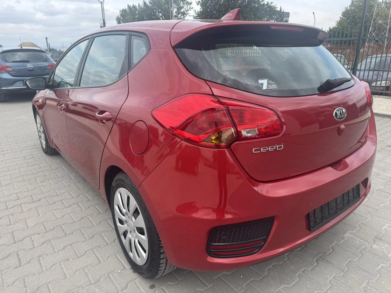 Kia Ceed 1.6 CRDI - изображение 4