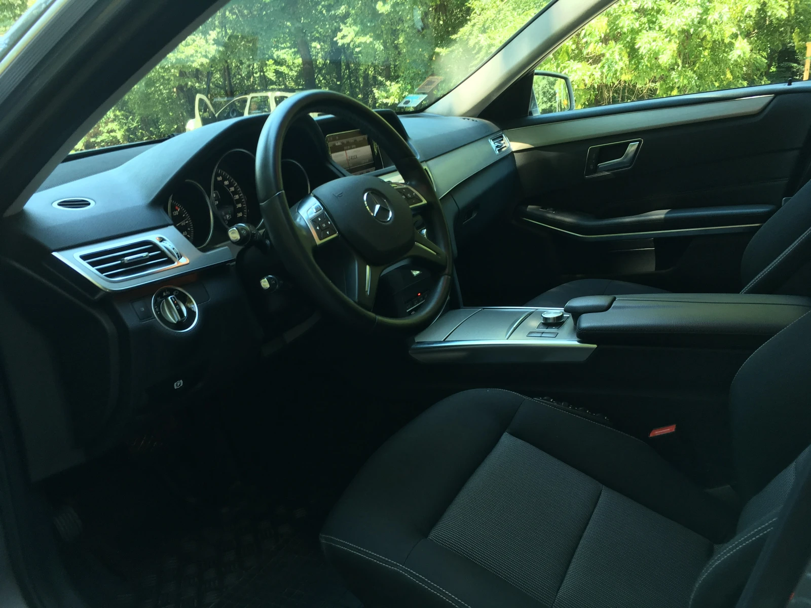 Mercedes-Benz E 250 CDI 4 matic - изображение 6