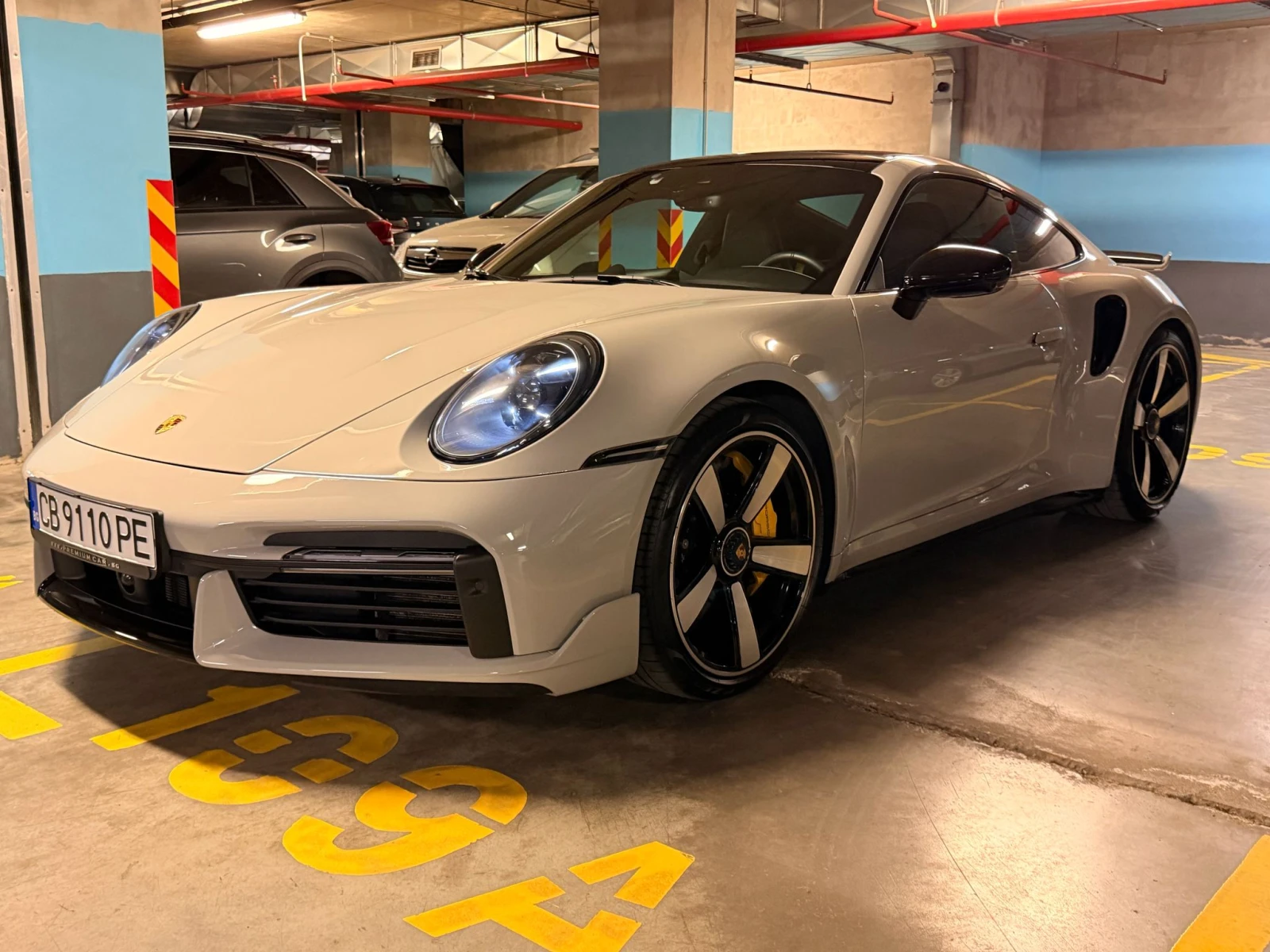 Porsche 911 992 TURBO S 