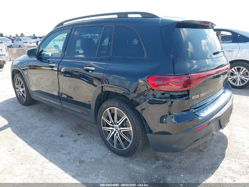 Mercedes-Benz EQB 350 SUV 4MATIC* подгрев* Heads-up дисплей* панорам - изображение 4