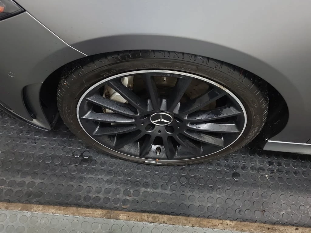 Mercedes-Benz CLA AMG 35  CARFAX | Mobile.bg � ����������� 17