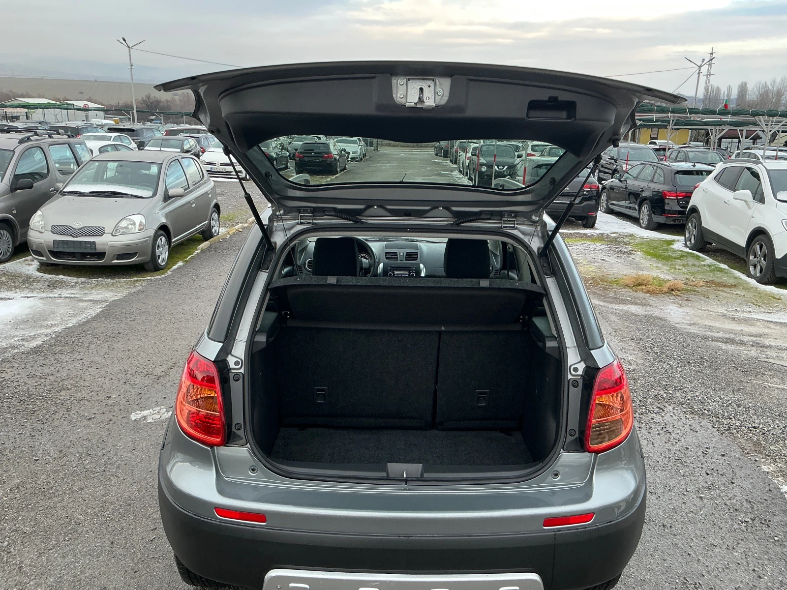 Fiat Sedici 1.6 i 4x4 - изображение 10