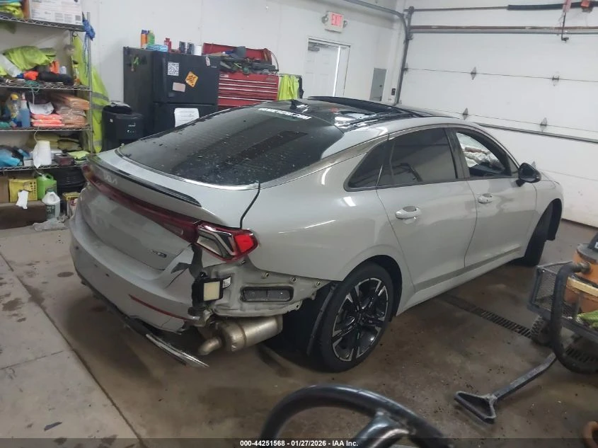 Kia K5 1.6L I-4 DI, DOHC, VVT, TURBO, 180HP Front Wheel | Mobile.bg � ����������� 11