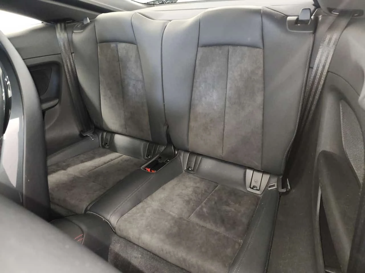 Audi Tt  45 TFSI QUATTRO| ALCANTARA| 2 КЛЮЧА| CARFAX, снимка 12 - Автомобили и джипове - 53894543