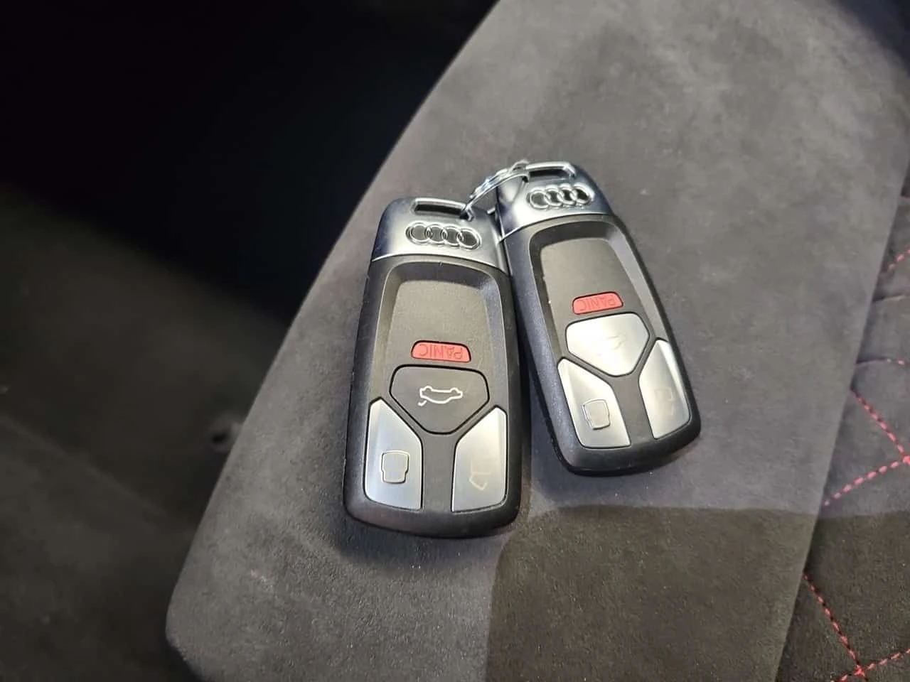 Audi Tt  45 TFSI QUATTRO| ALCANTARA| 2 КЛЮЧА| CARFAX, снимка 8 - Автомобили и джипове - 53894543