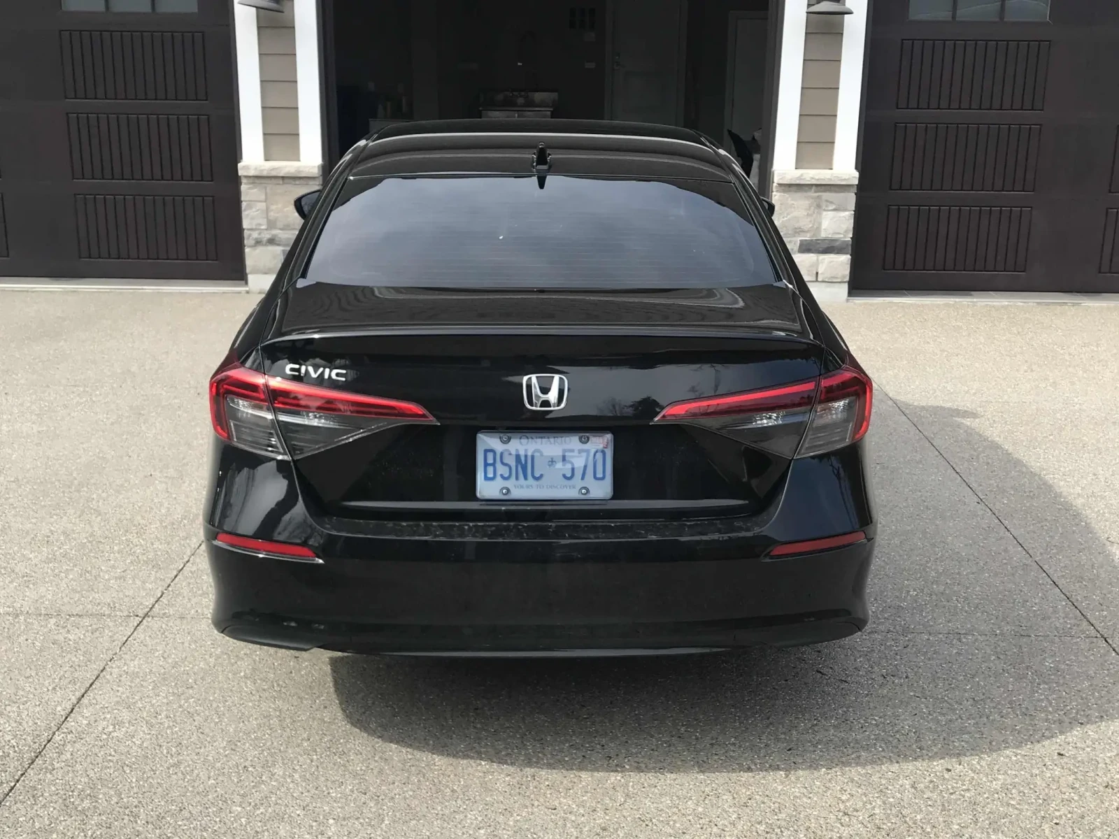 Honda Civic Sedan LX * * CARFAX * * АВТО КРЕДИТ * * , снимка 5 - Автомобили и джипове - 53940401