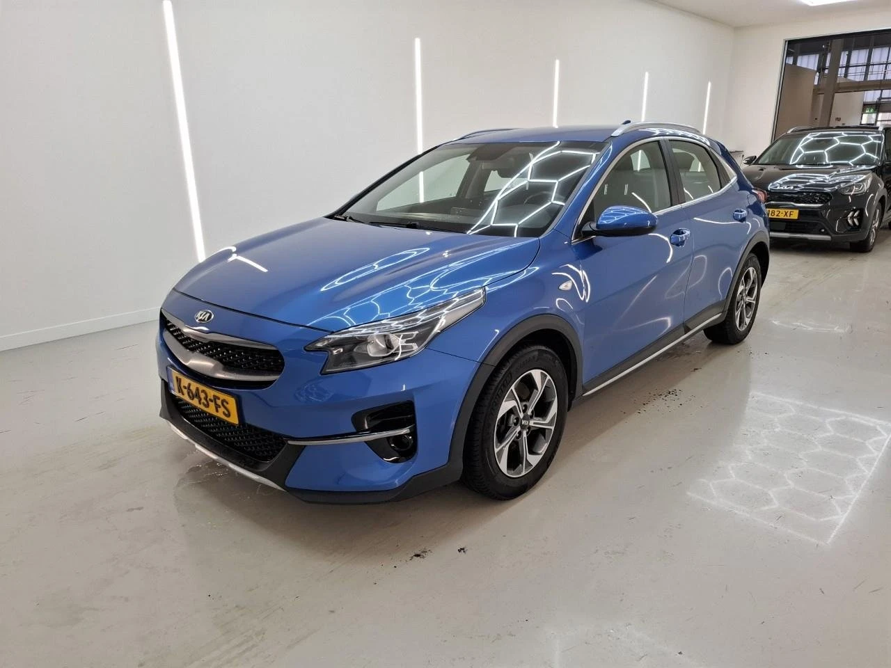 Kia XCeed 1.0 T-GDI Petrol Manual, снимка 2 - Автомобили и джипове - 53962156