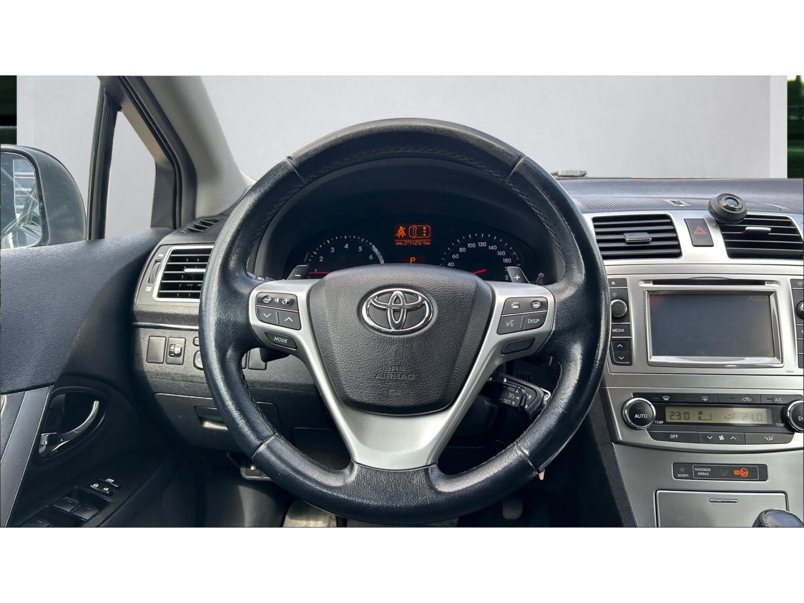 Toyota Avensis Месечна вноска от 160  , снимка 13 - Автомобили и джипове - 54082067