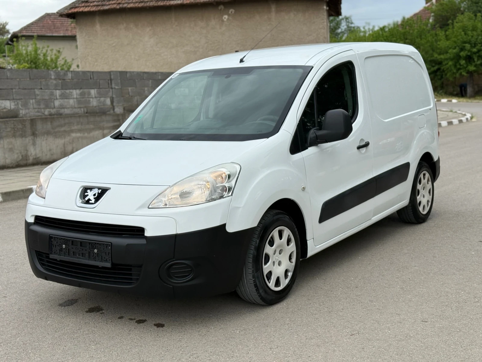 Peugeot Partner * AC* , снимка 7 - Автомобили и джипове - 54478020