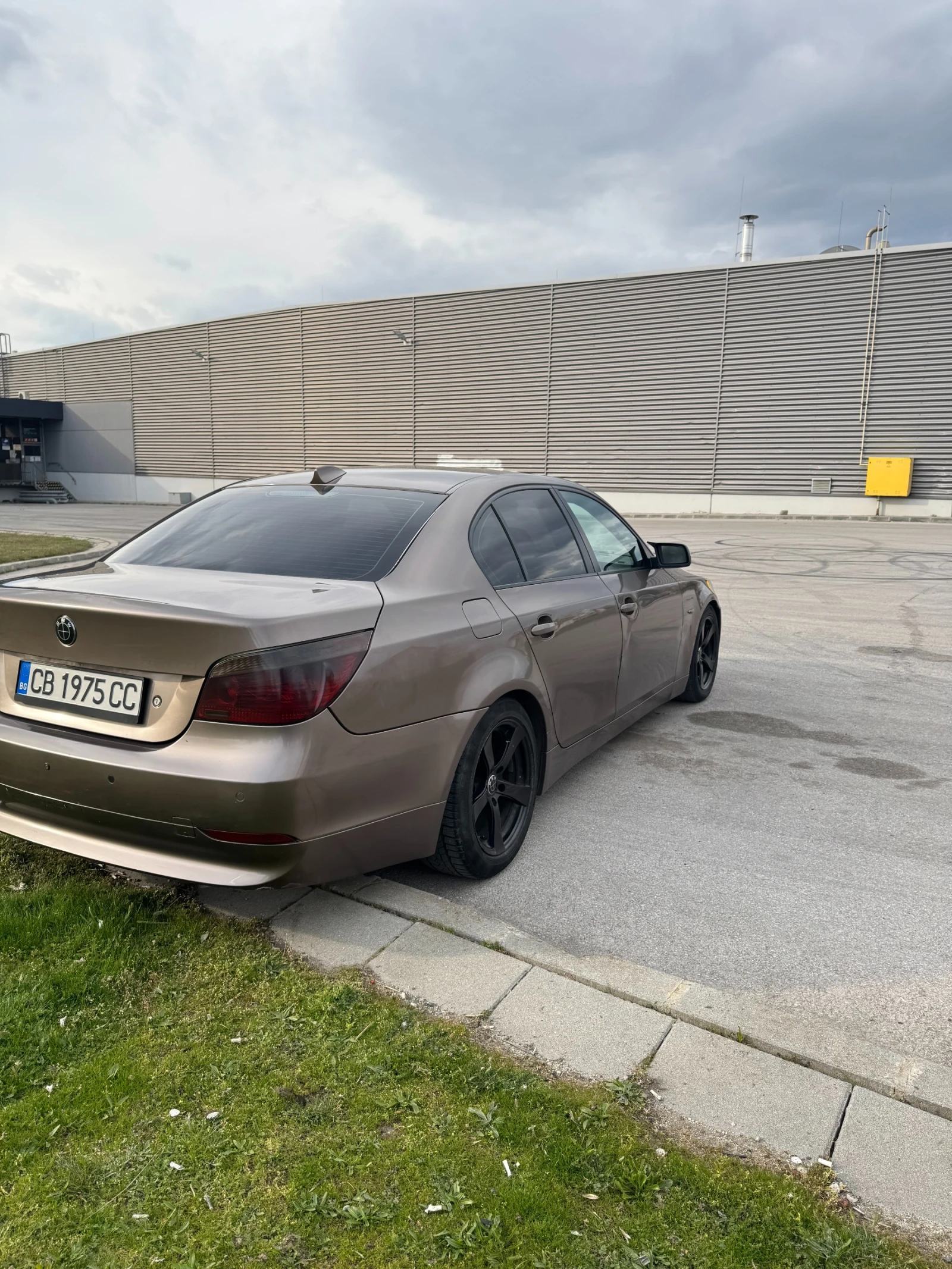 BMW 530, снимка 5 - Автомобили и джипове - 54722717