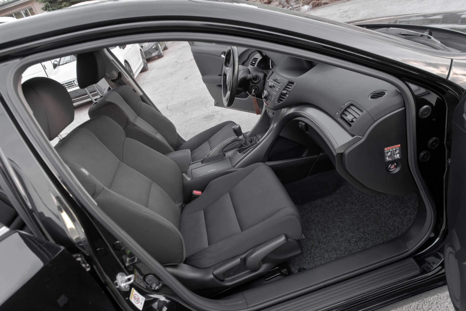 Honda Accord 2.0i-VTEC - 156кс. - FACELIFT - СЕРВИЗНА ИСТОРИЯ, снимка 9 - Автомобили и джипове - 54746482