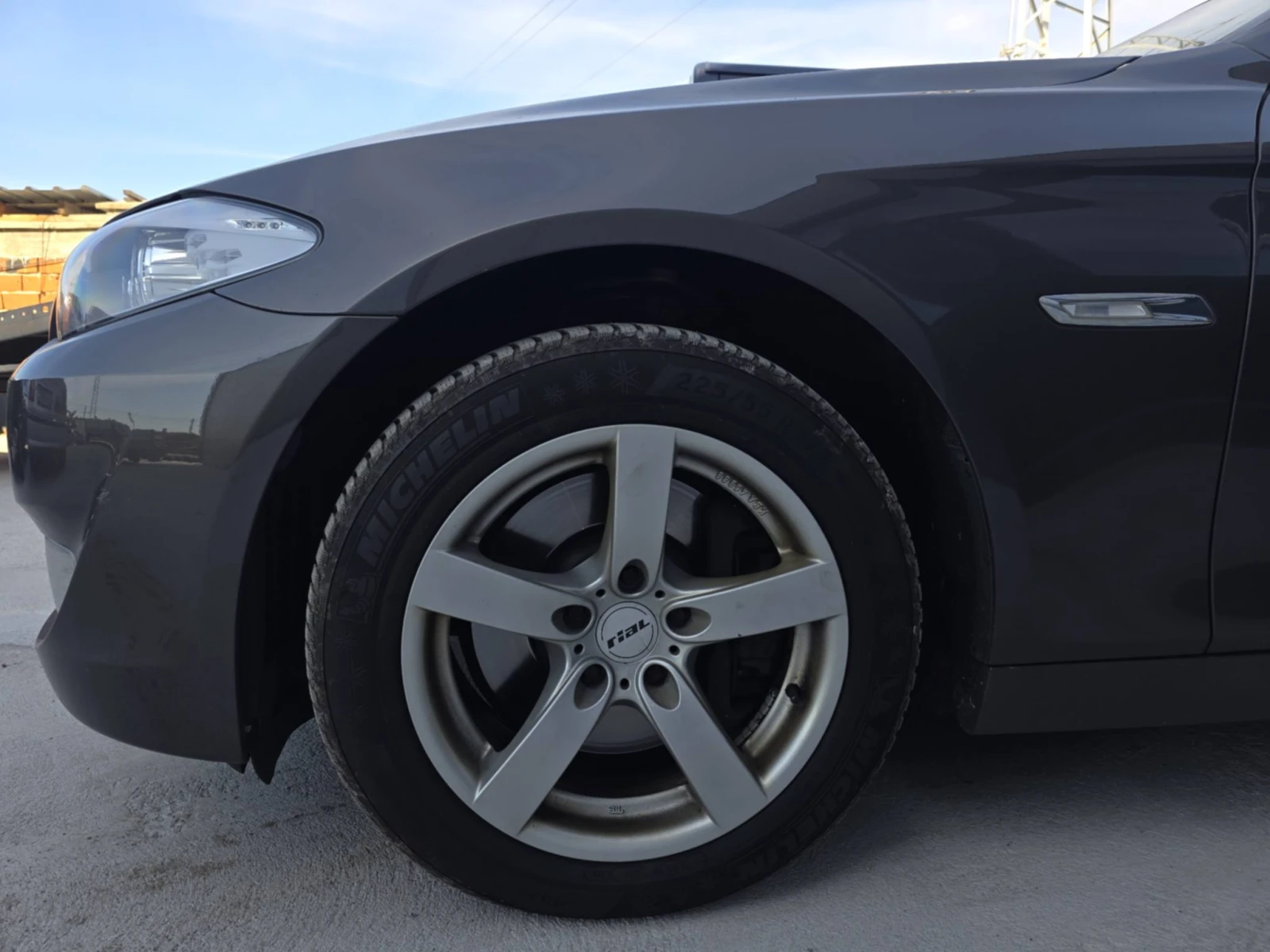 BMW 530 xdrive, снимка 5 - Автомобили и джипове - 56137804